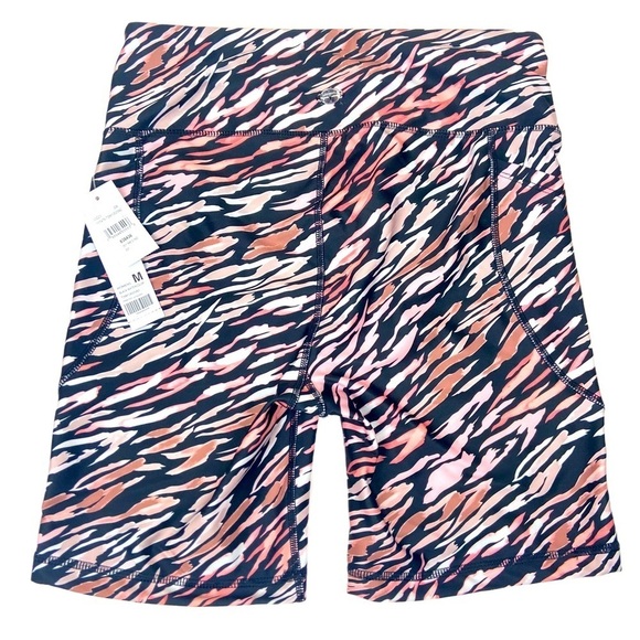 NWT Tahari Sport Women's Biker Shorts Women's M Black Pink Printed Exercise Gym - Picture 1 of 9
